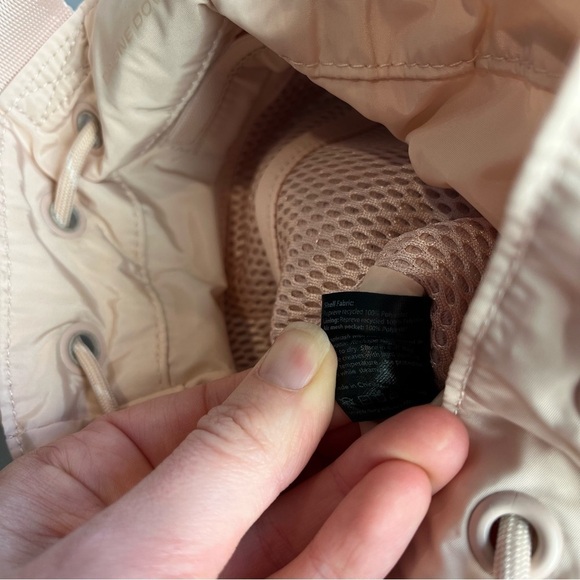 DAGNE DOVER Sling Bag in Rose Quartz - Picture 13 of 14